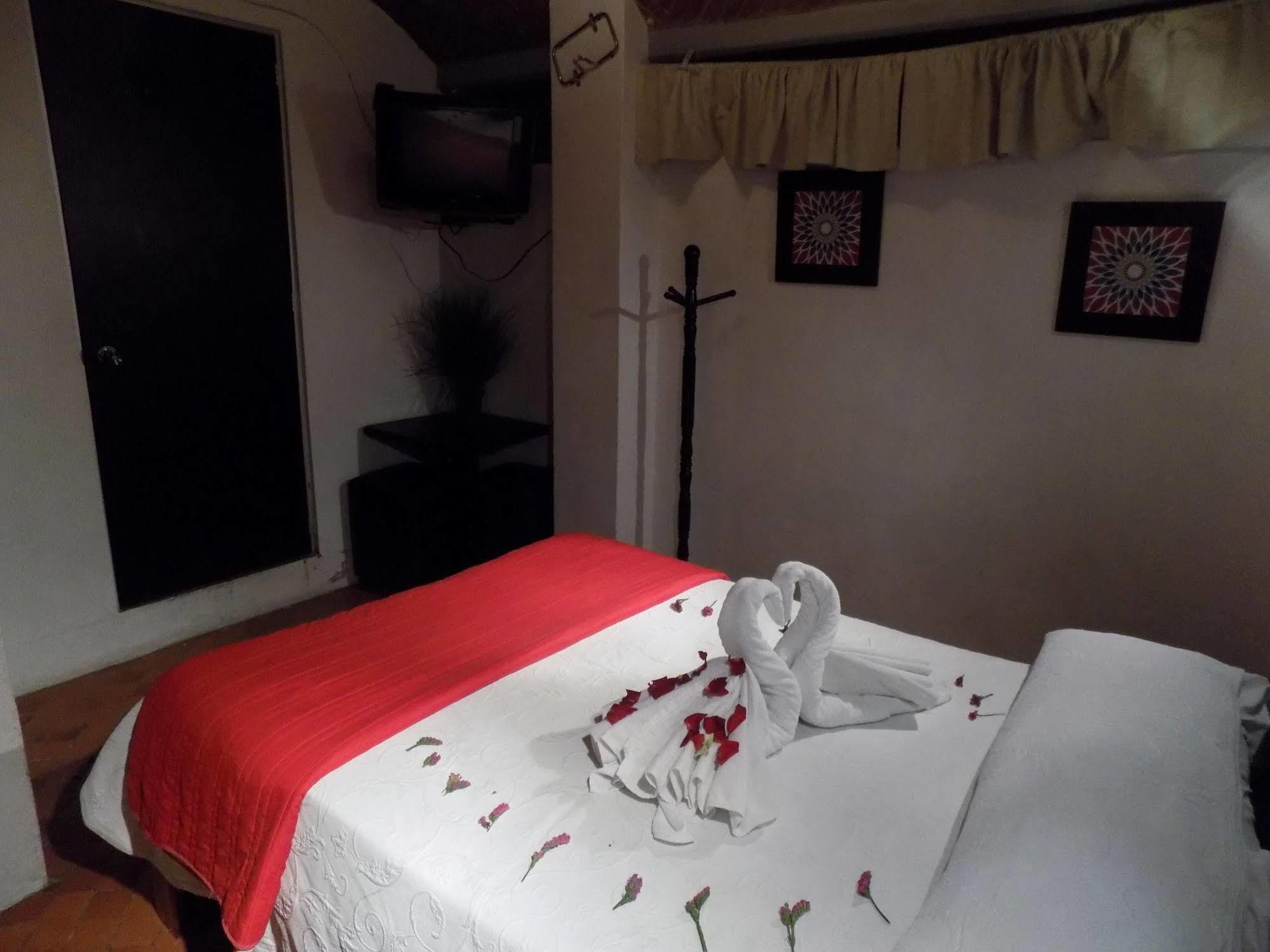 Hotel Rincon De Los Angeles Guanajuato Bagian luar foto